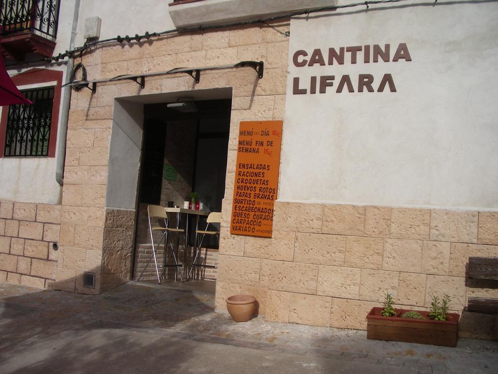 Hostel El Castillo Aninon Exterior foto
